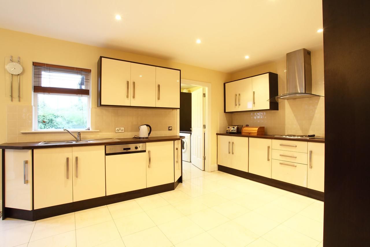 Дома для отпуска Ardmullen Walnut 3 Bed Holiday Home Кенмэр-7